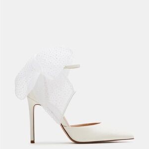 Steve Madden ivory or off white wedding satin Heels with Bow pearl Detail